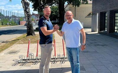 Neuer PSV-Trainer bittet seine Volleyballer zur ersten Übungseinheit
